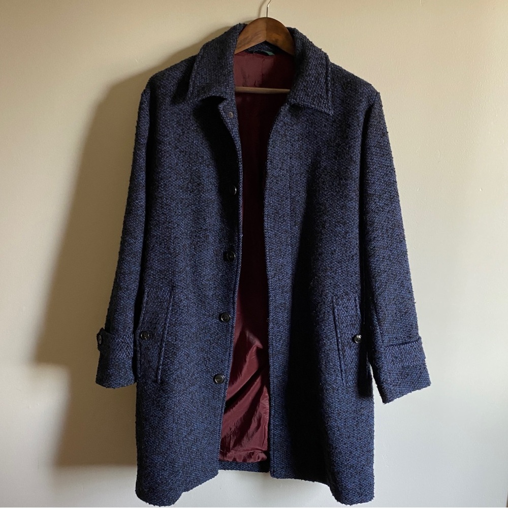 Navy donegal Italian overcoat. Size 40R. Excellent condition!